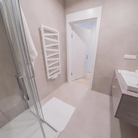 Sapphire Rogowo Pearl *