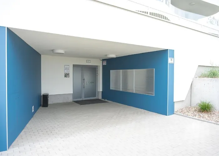 Sapphire Rogowo Pearl * ムジェジノ