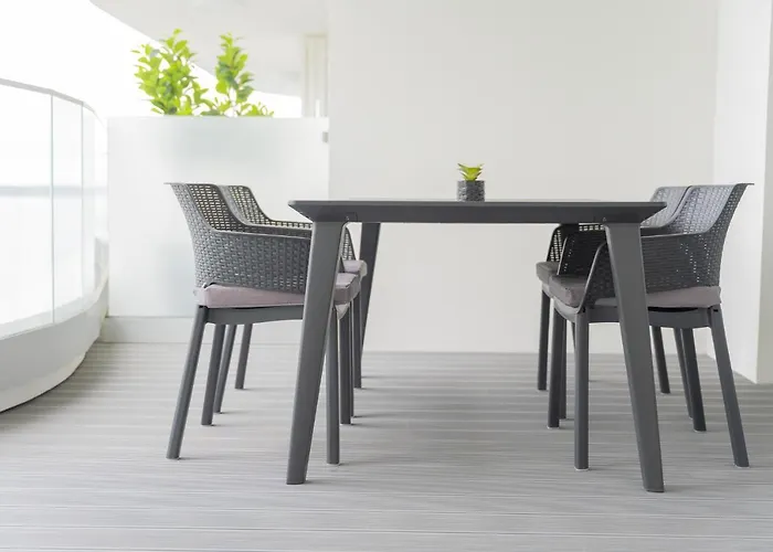 Sapphire Rogowo Pearl ムジェジノ