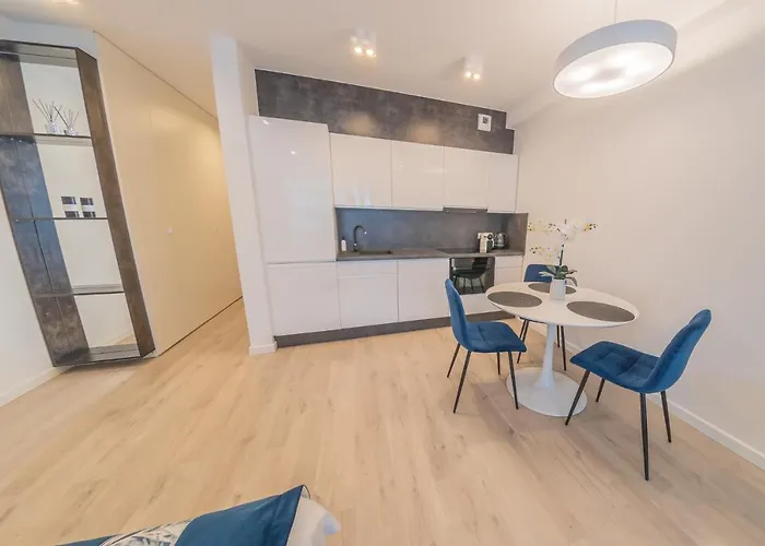 Sapphire Rogowo Pearl ムジェジノ