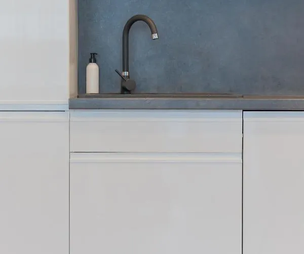 Sapphire Rogowo Pearl * ムジェジノ