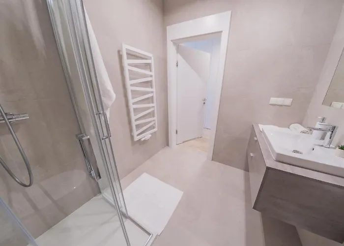 Sapphire Rogowo Pearl *